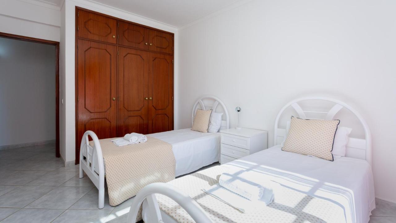 Ocean Solar Do Vau W/ Pool By Lovelystay Portimao Bagian luar foto